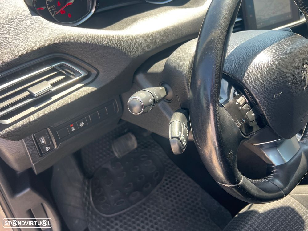Peugeot 308 SW BlueHDi 120 EAT6 Stop & Start Allure - 30