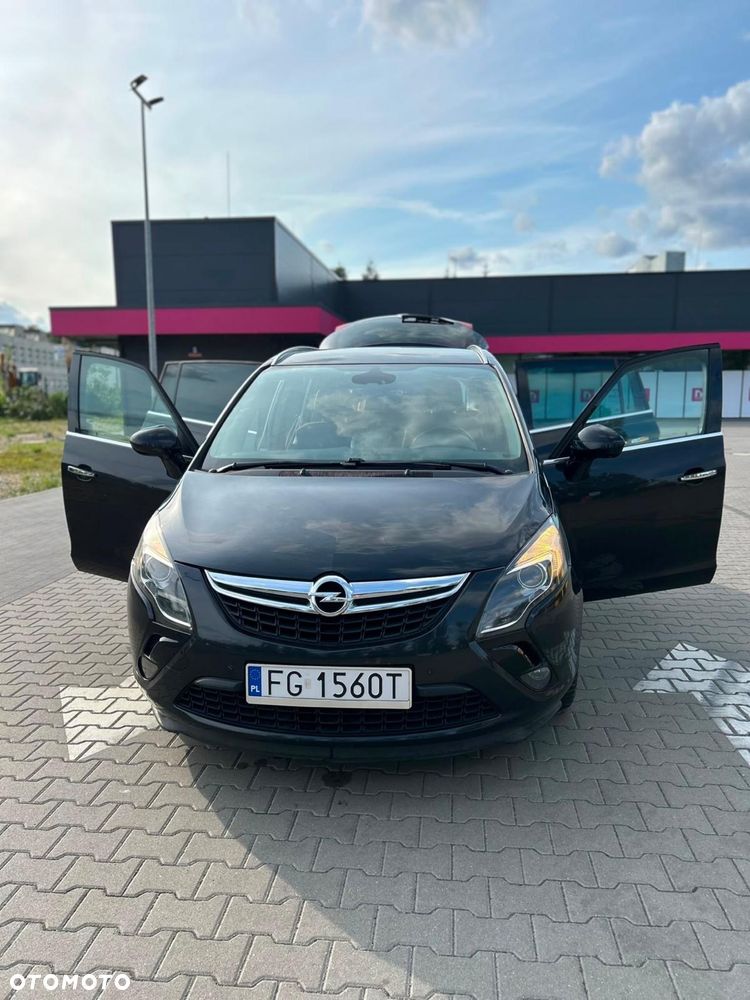 Opel Zafira - 1