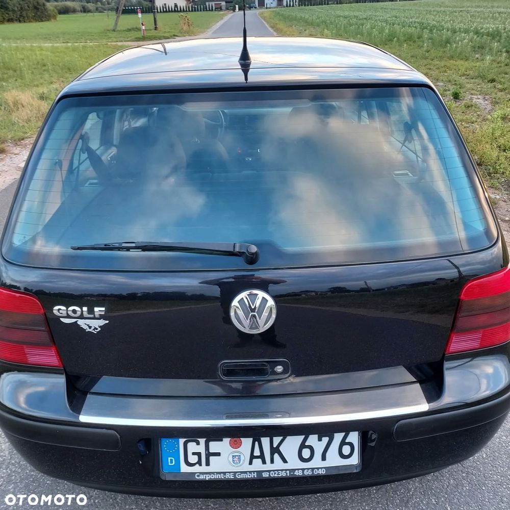 Volkswagen Golf 2002 photo 4