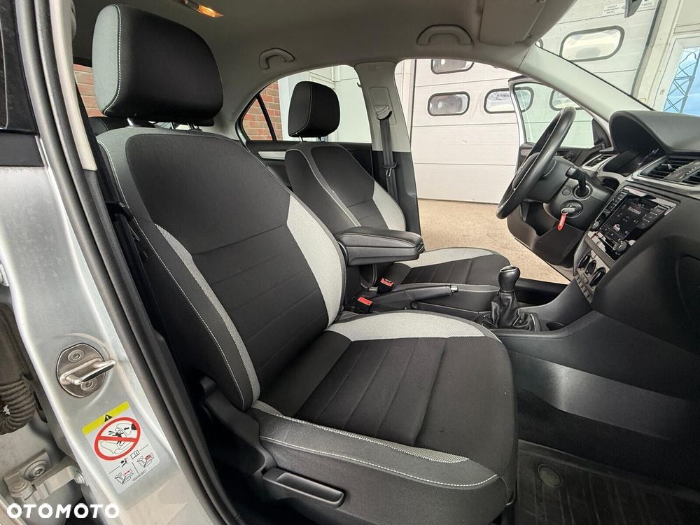 Skoda RAPID - 11