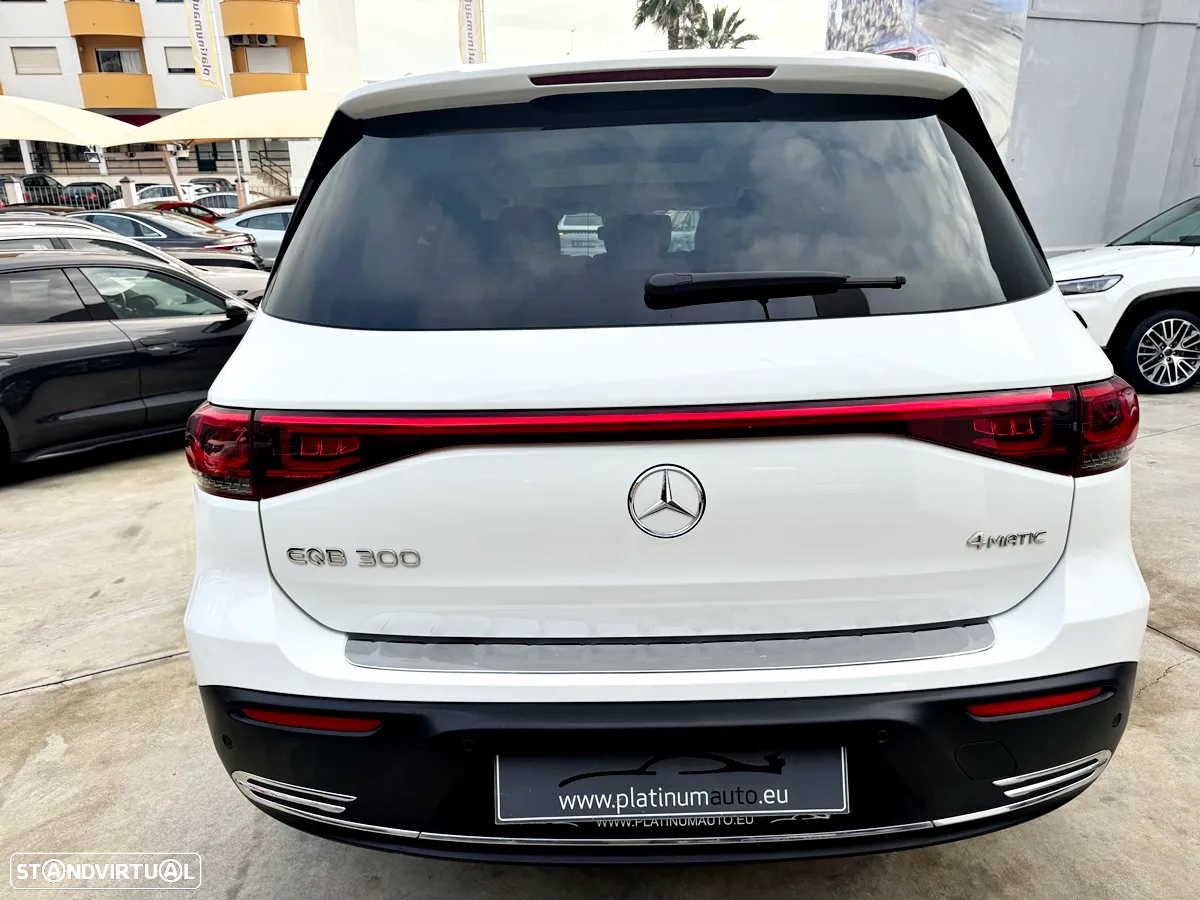 Mercedes-Benz EQB 300 4Matic - 4