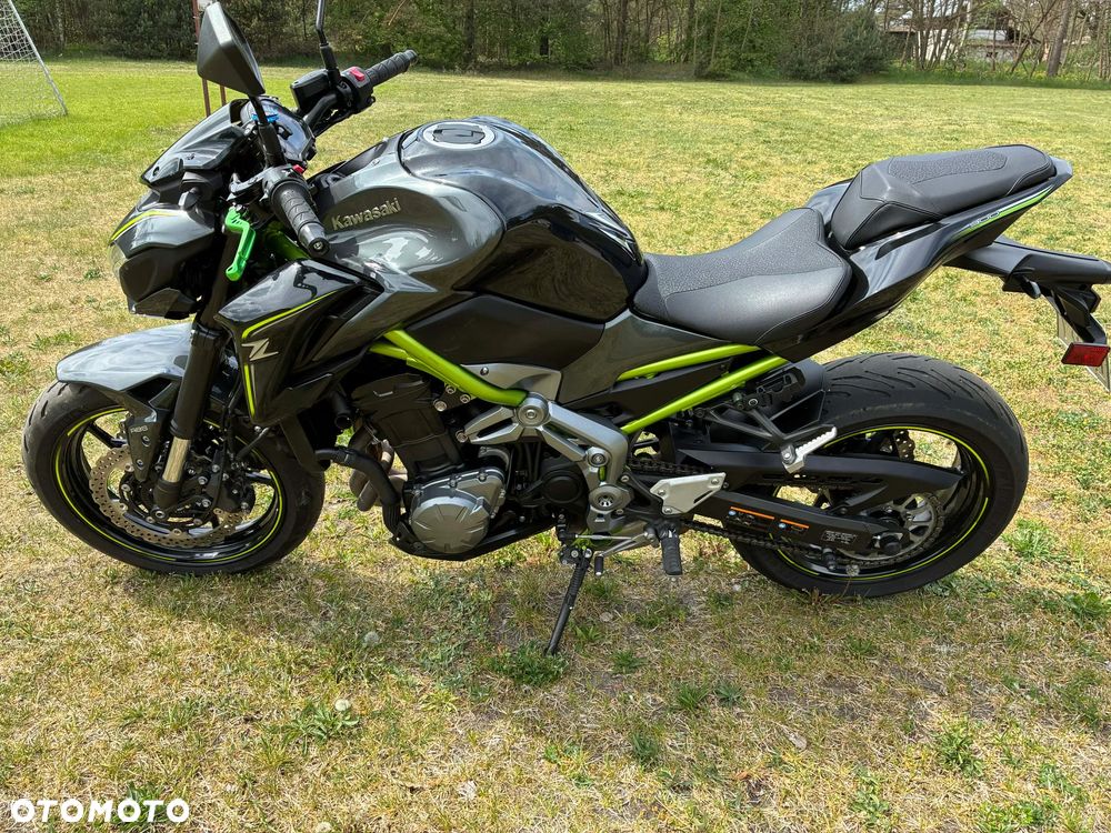 Kawasaki Z 900 - 6