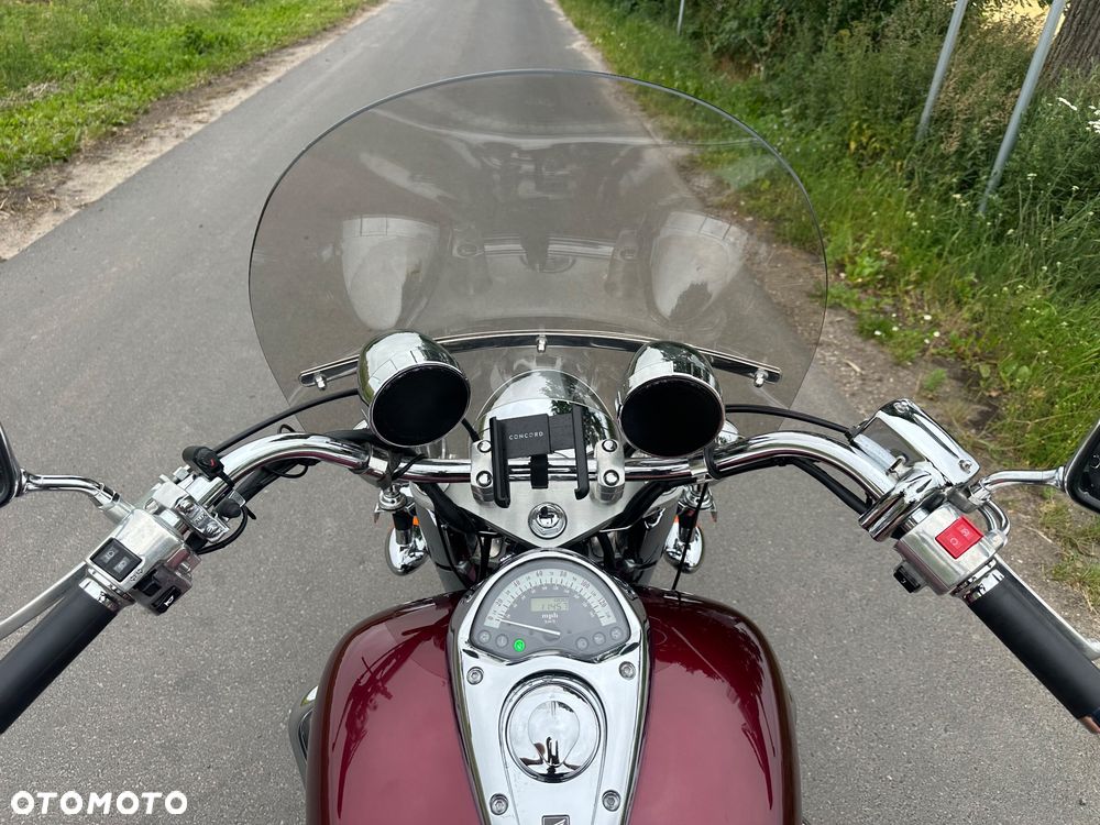 Honda VTX - 11