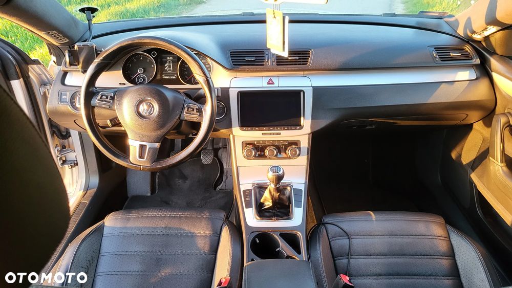 Volkswagen Passat CC - 7