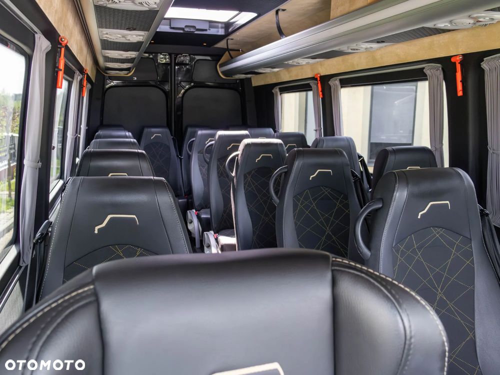Mercedes-Benz SPRINTER 3.0 V6 / AUTOBUS 21-MIEJSC / ZABUDOWA MERCUS + PLECAK / AUTOMAT / TV + LODÓWKA / FULL WERSJA / ZNIKOMY PRZEBIEG 70 TYŚ KM! / STAN FABRYCZNIE NOWY! - 22