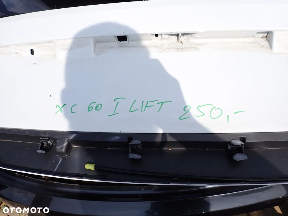 VOLVO XC60 I LIFT KLAPA BAGAŻNIKA - 3