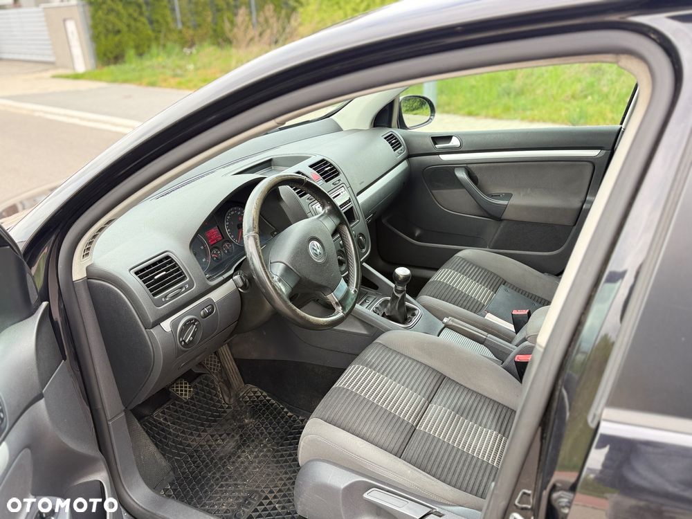 Volkswagen Golf 2.0 TDI Comfortline - 9