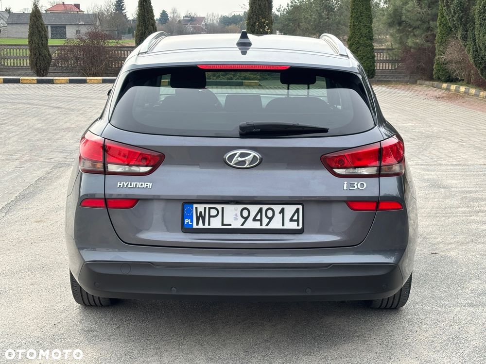Hyundai i30 blue Kombi 1.4 Classic Navigation - 6
