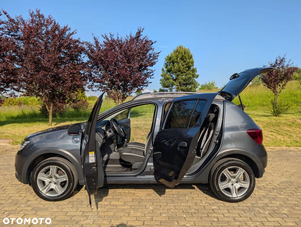 Dacia Sandero 1.0 TCe Laureate S&S - 32