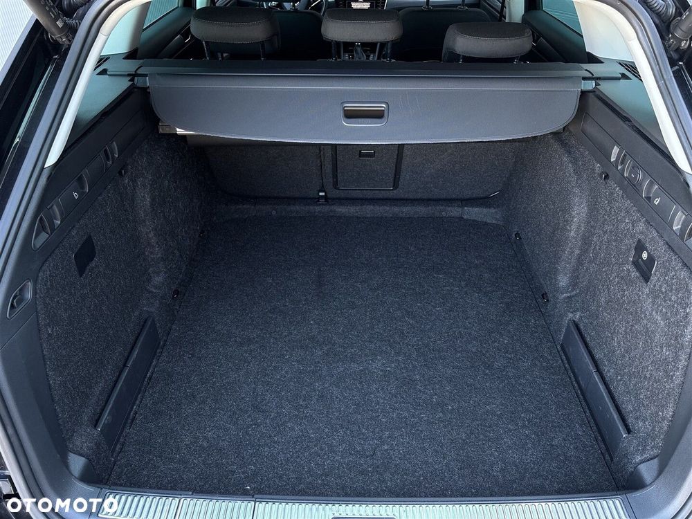 Skoda Superb 2.0 TDI SCR Style DSG - 11