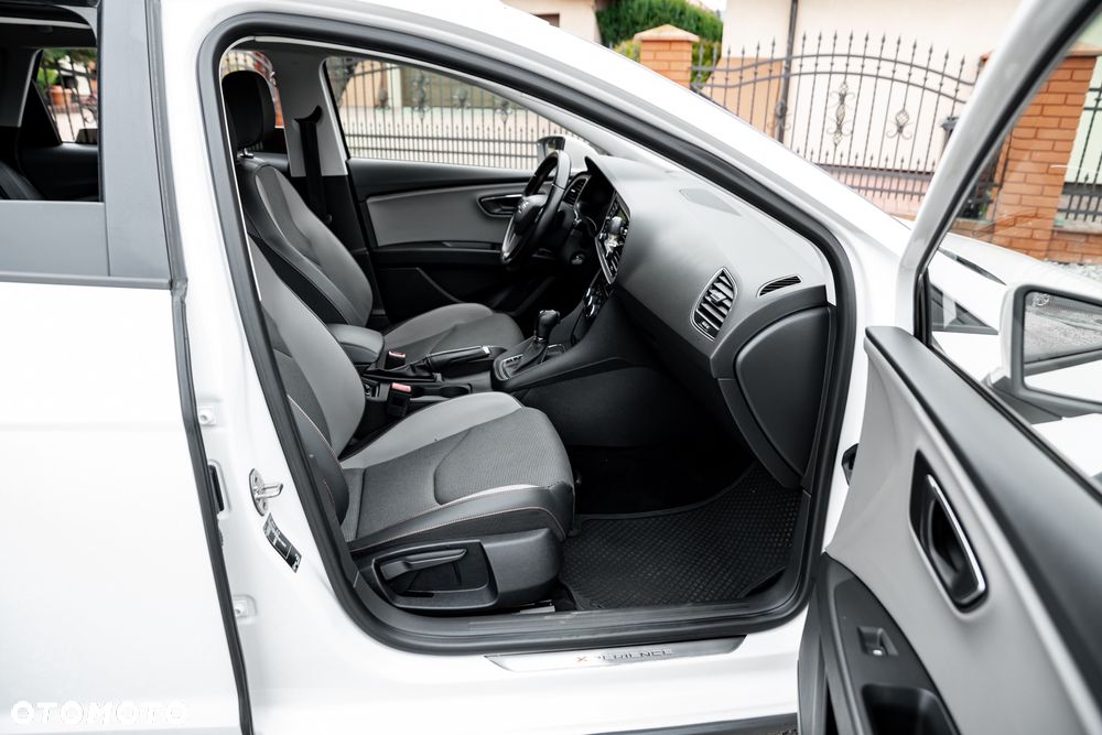 Seat Leon 2.0 TDI Start&Stop 4Drive DSG X-Perience - 24