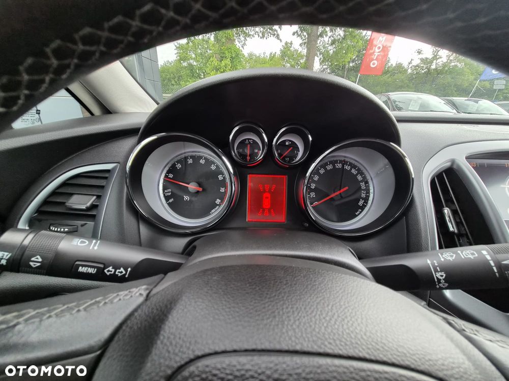 Opel Astra 1.4 Turbo Active - 26