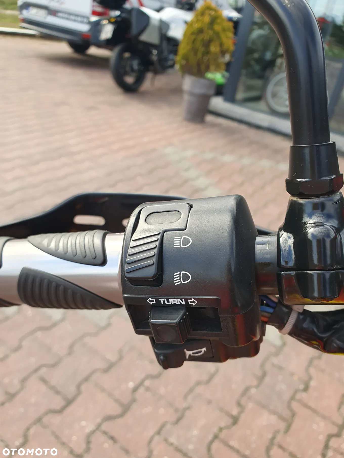 Honda XR - 9