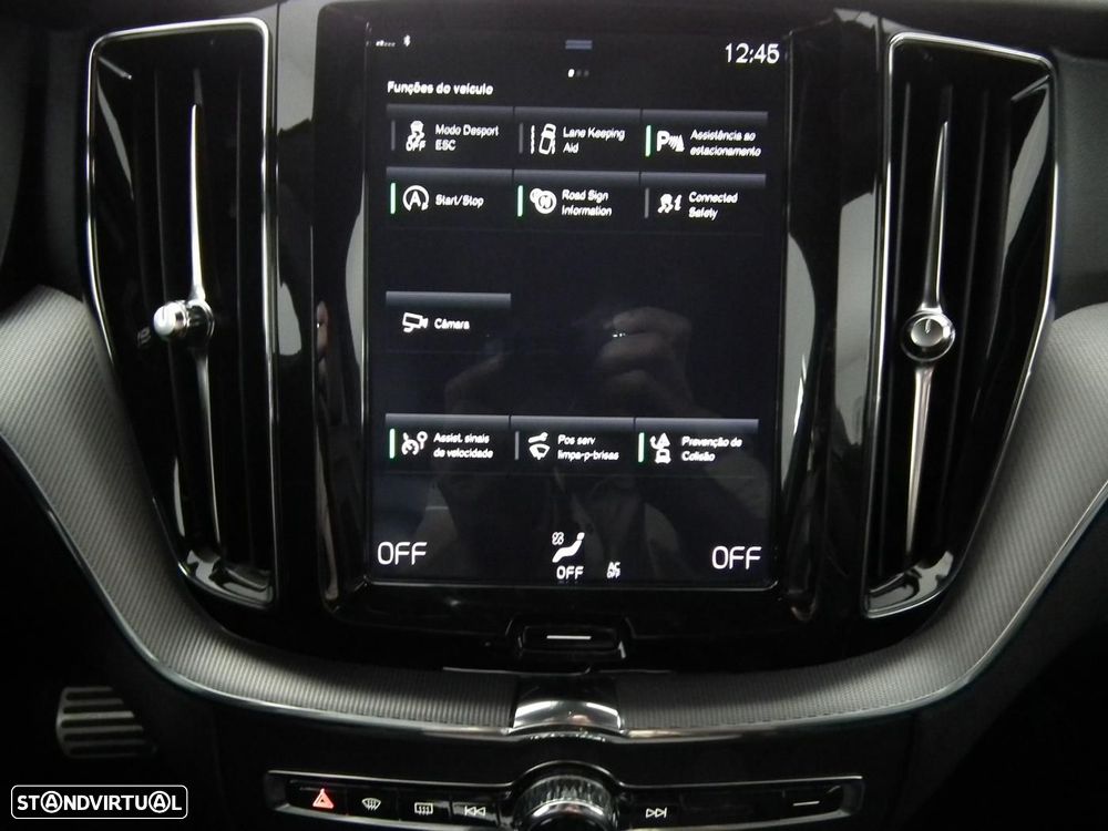 Volvo XC 60 2.0 D4 R-Design Geartronic - 11