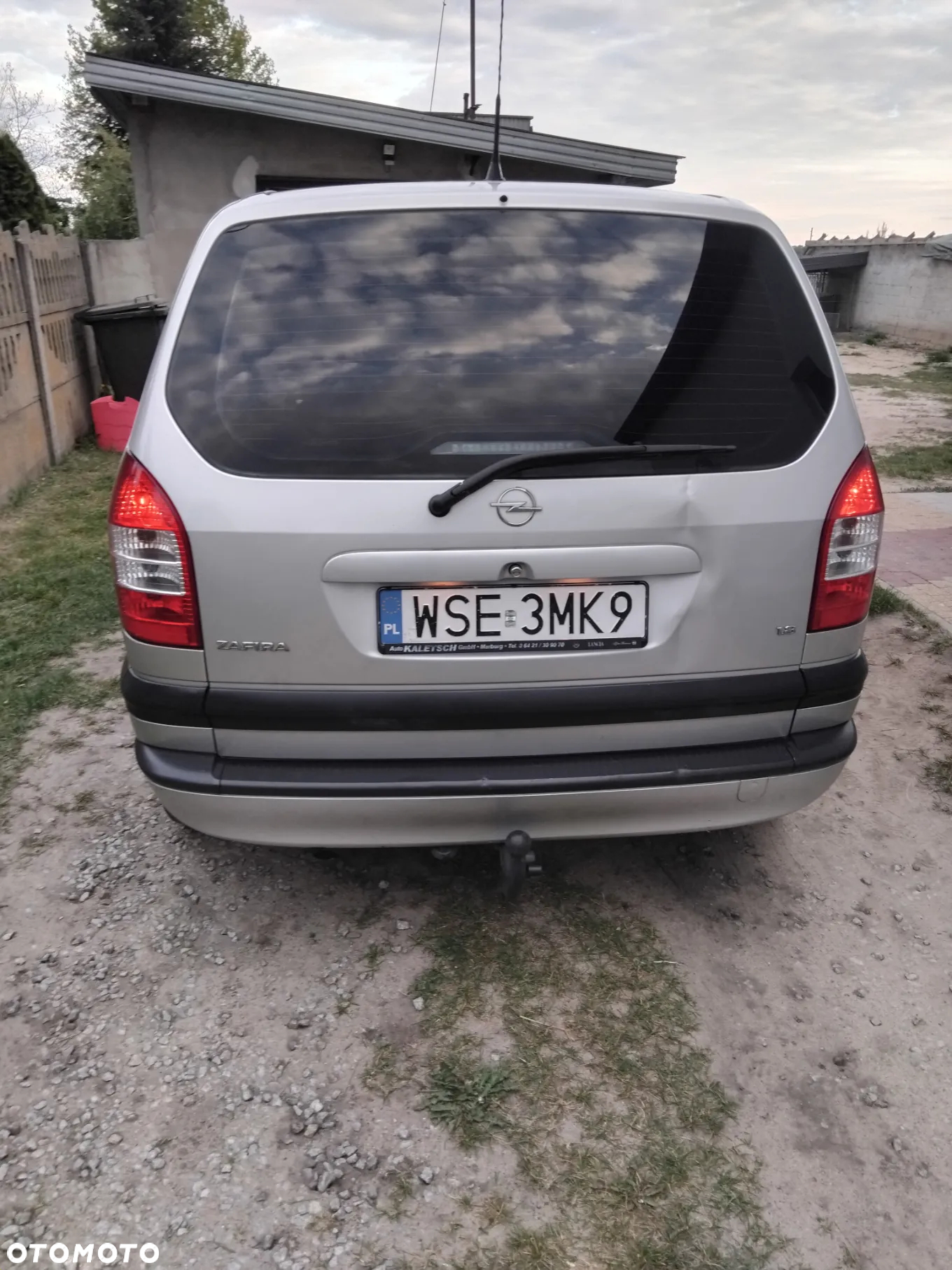 Opel Zafira 1.8 16V Elegance - 2