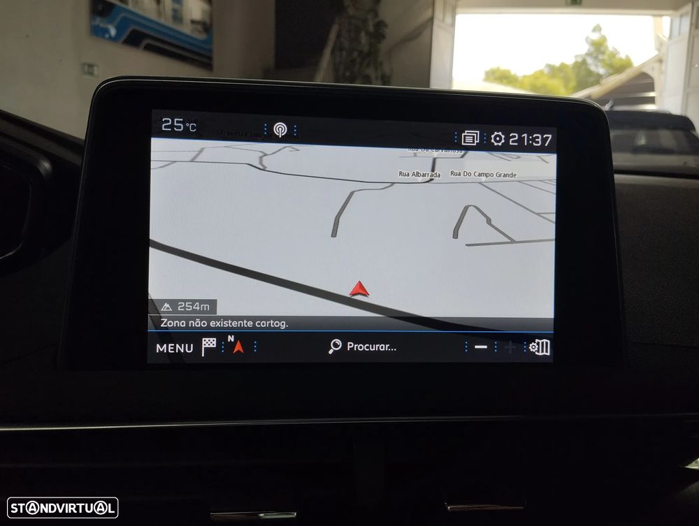 Peugeot 5008 1.5 BlueHDi Allure - 28