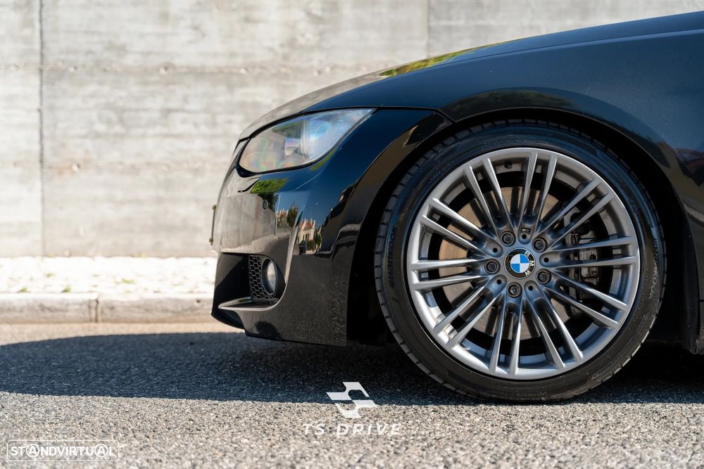 BMW 330 dA - 12