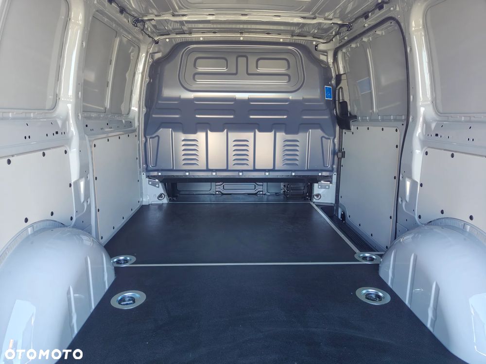 Mercedes-Benz Vito - 8