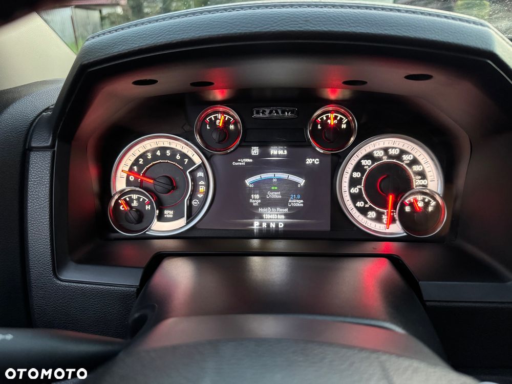 Dodge RAM 5.7 4x4 - 24