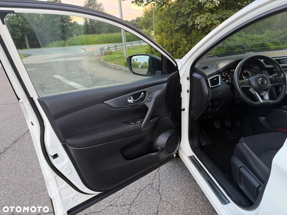 Nissan Qashqai 1.2 DIG-T 360 - 16
