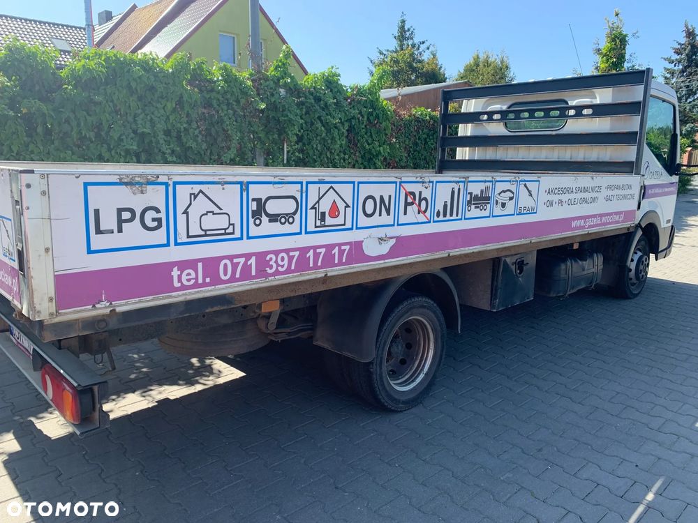 Nissan CABSTAR NT400 - 3