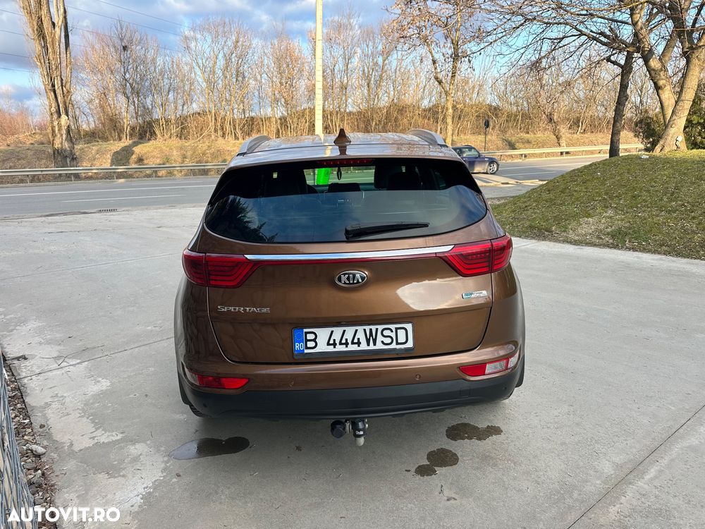 Kia Sportage 1.7 DSL 7DCT 4x2 Style - 6