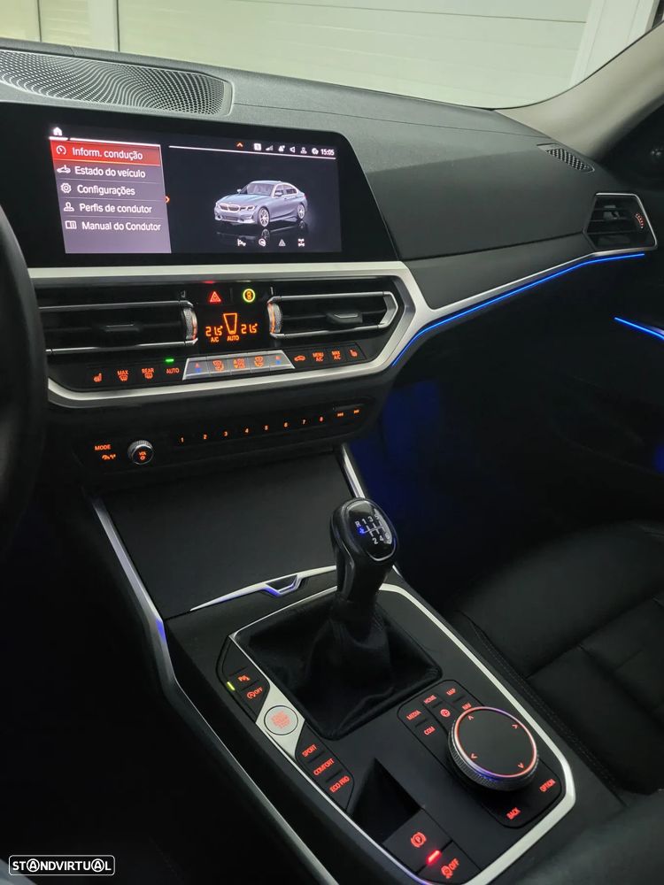 BMW 318 d Luxury Line - 16