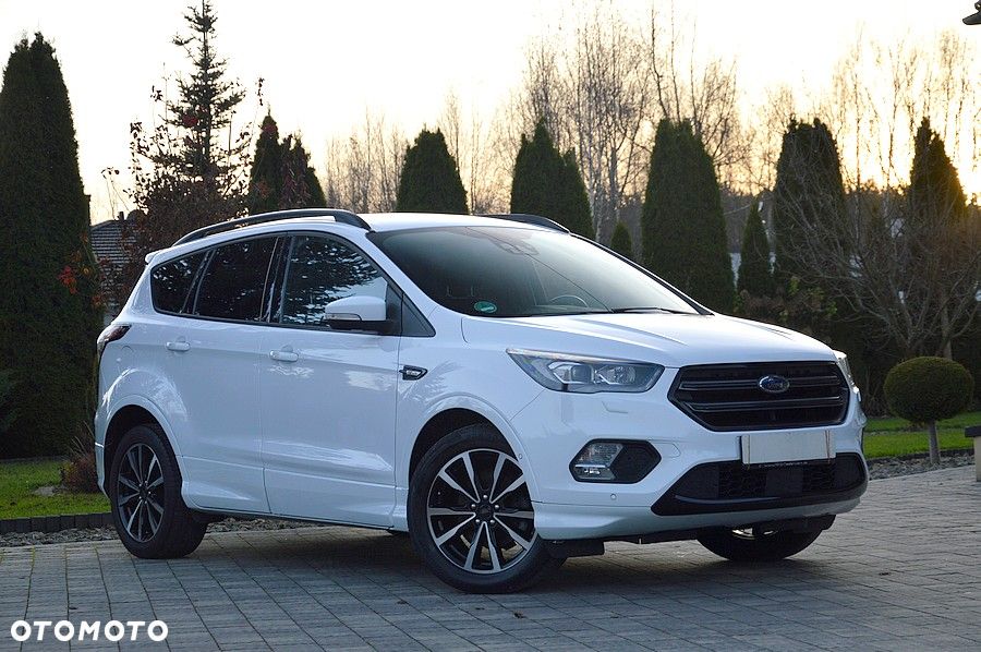 Ford Kuga 1.5 EcoBoost 2x4 SYNC - 4