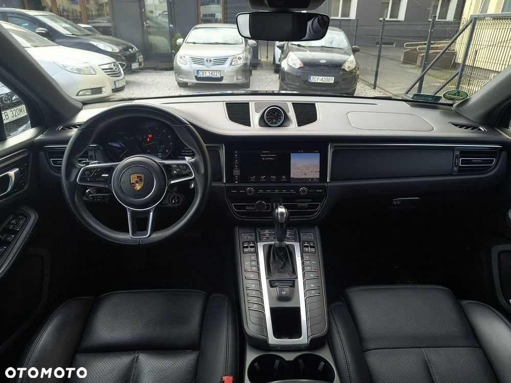 Porsche Macan - 9