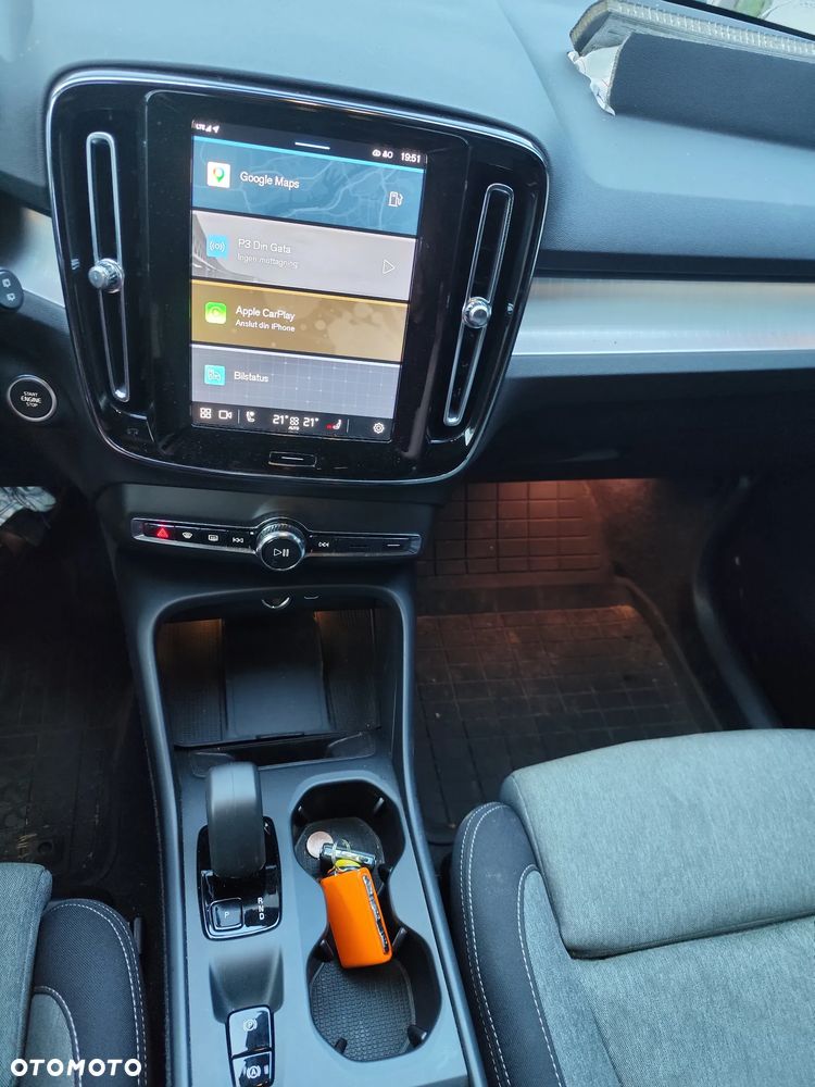 Volvo XC 40 B4 B DKG Plus Bright - 19