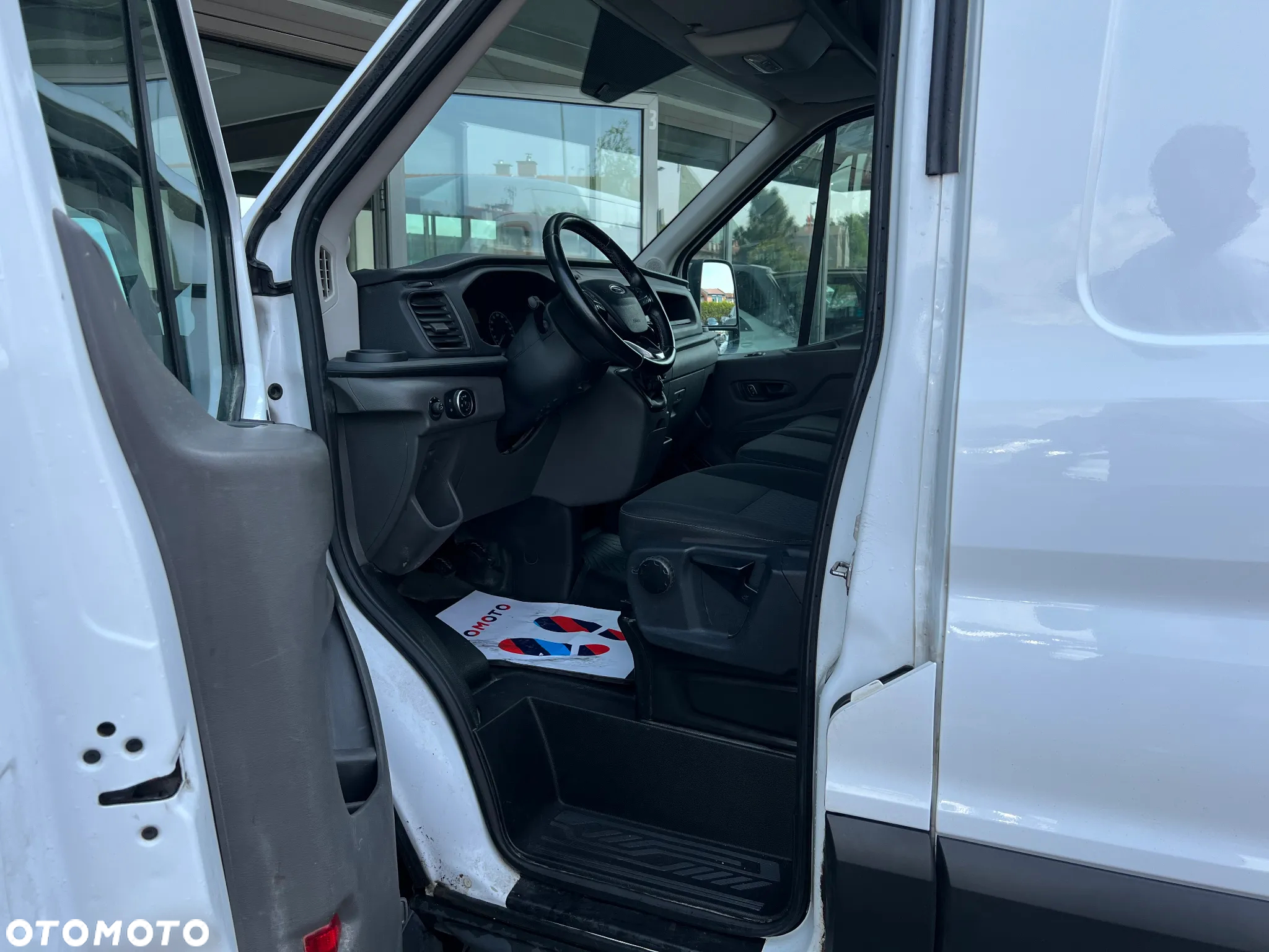 Ford Transit - 23