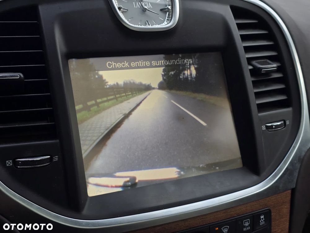 Lancia Thema - 8