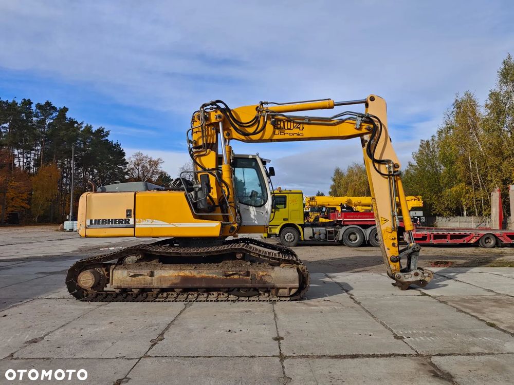 Liebherr R904C - 3