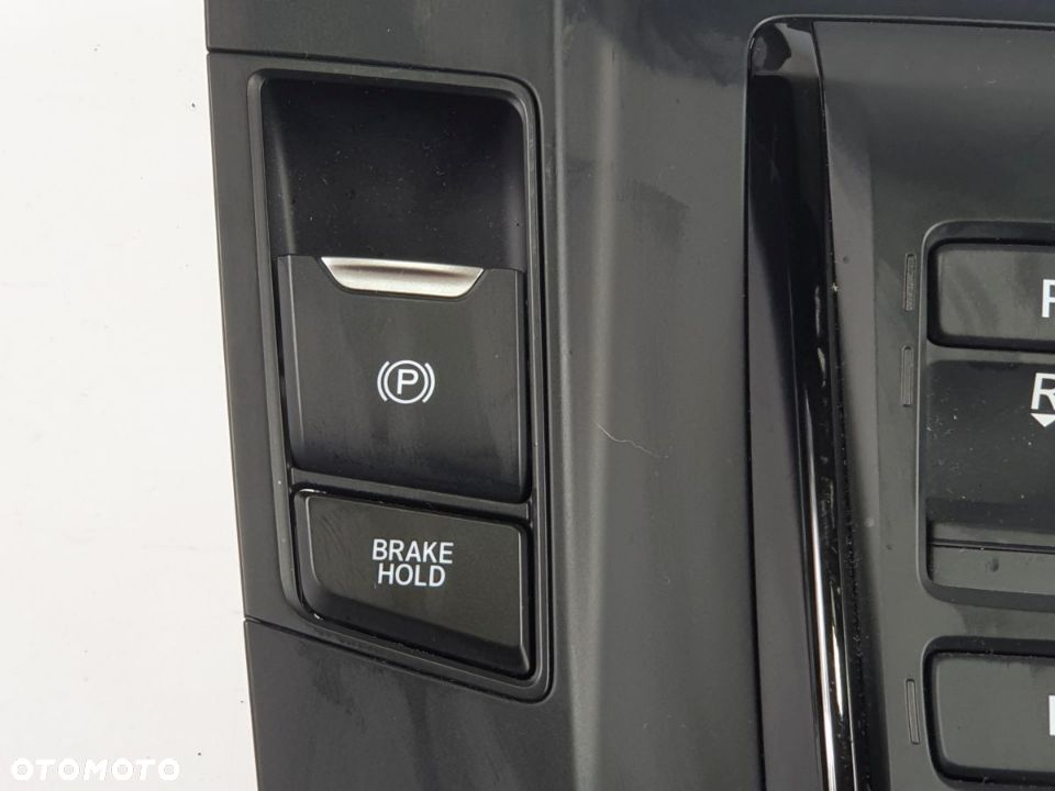 Panel Sterowania Tunelu Środkowego HONDA CR V 2.0H od 2019 roku - 4