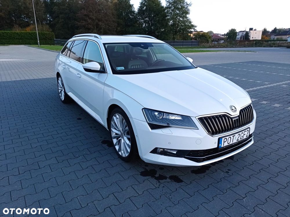 Skoda Superb 2.0 TDI Style - 6