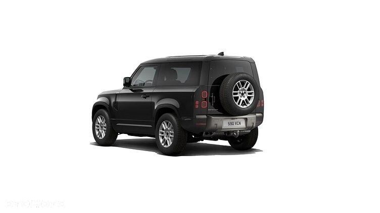 Land Rover Defender - 3