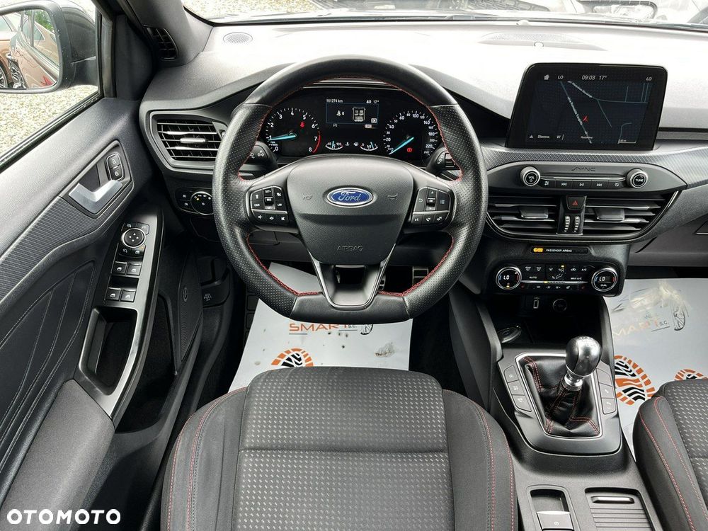 Ford Focus - 11