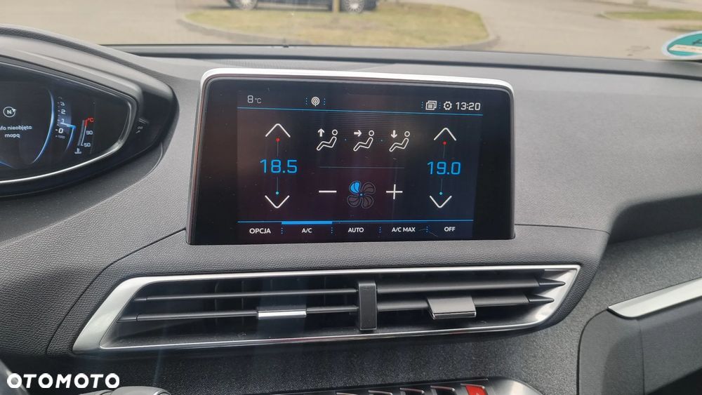 Peugeot 5008 BlueHDi 180 EAT8 GT Pack - 31