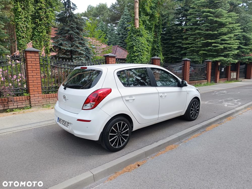 Hyundai i20 1.1 CRDi Comfort - 3