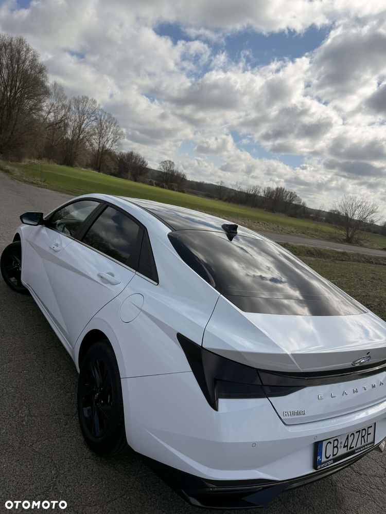 Hyundai Elantra 1.6 Smart CVT - 3