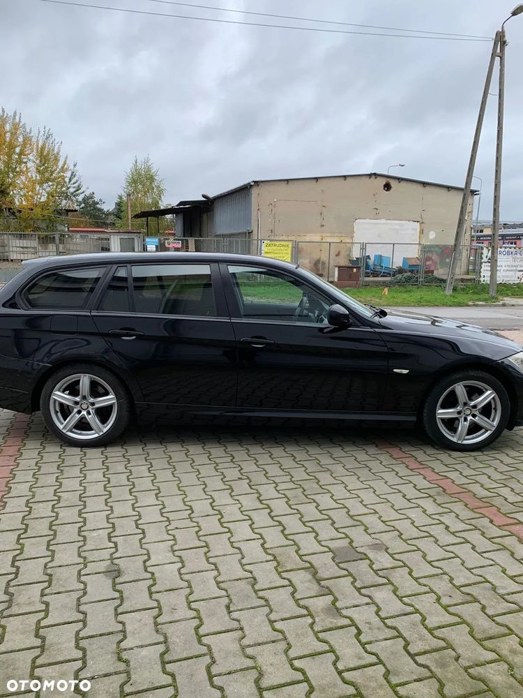 BMW Seria 3 318d - 11