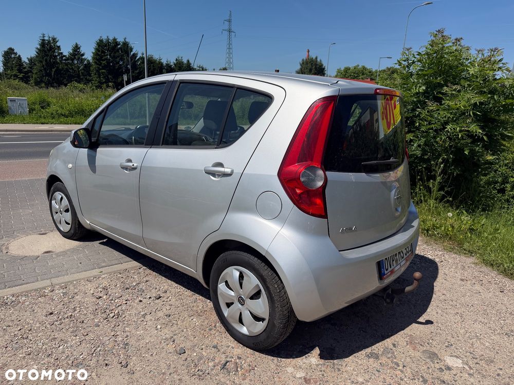 Opel Agila 1.2 Base / Club - 2