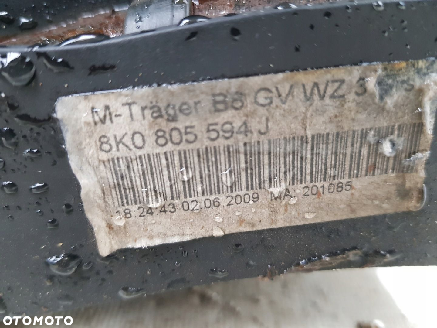 pas przedni Audi A4 B8 2.0 TDI automat - 12