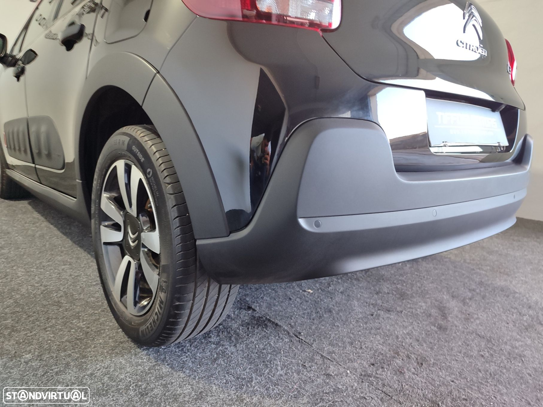 Citroën C3 1.2 PureTech Shine - 10