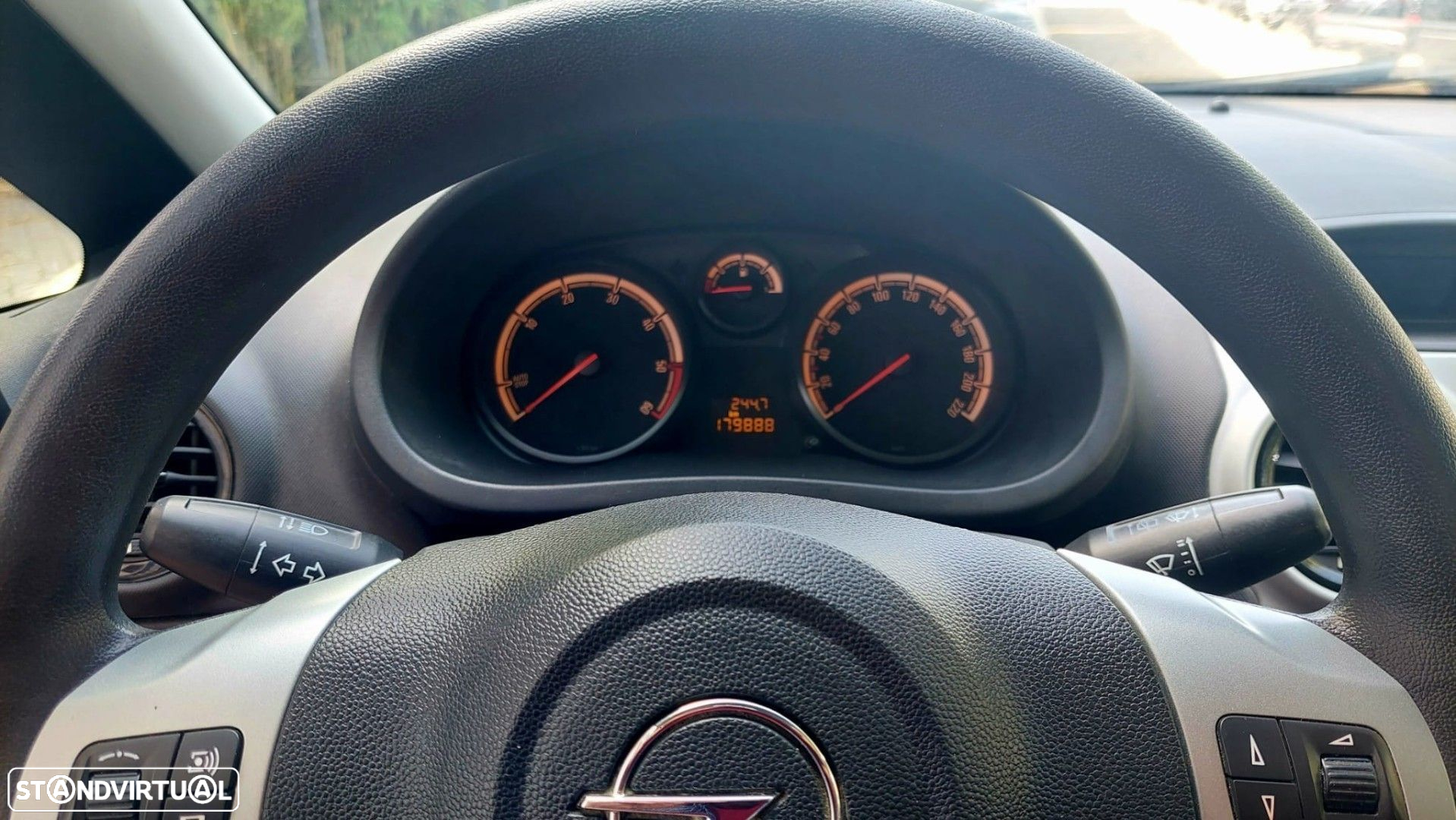 Opel Corsa 1.3 CDTi Enjoy EcoFLEX - 15