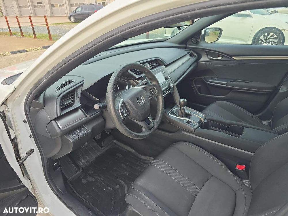 Honda Civic 1.0 VTEC Turbo Comfort - 9