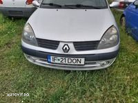 Dezmembrez Renault Clio