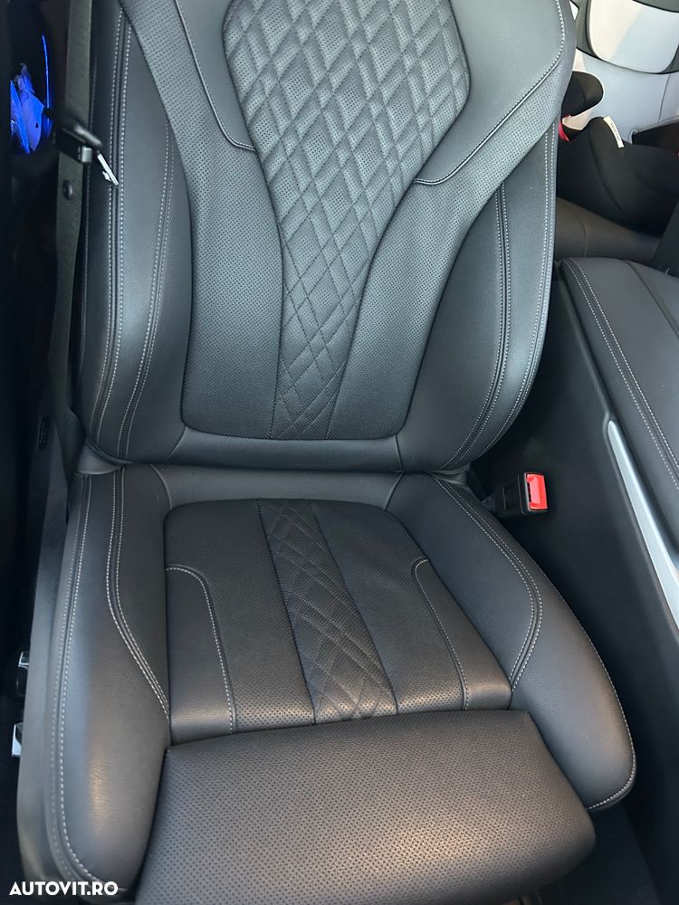 BMW Seria 5 520d AT MHEV - 9