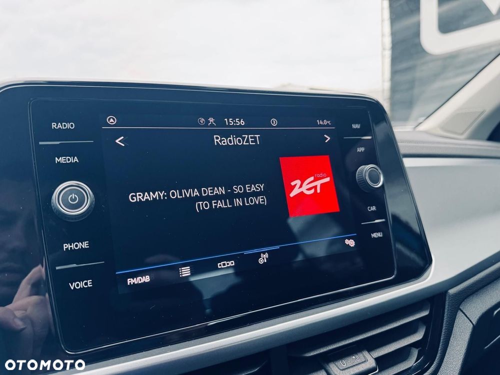 Volkswagen T-Roc 1.5 TSI Life DSG - 24