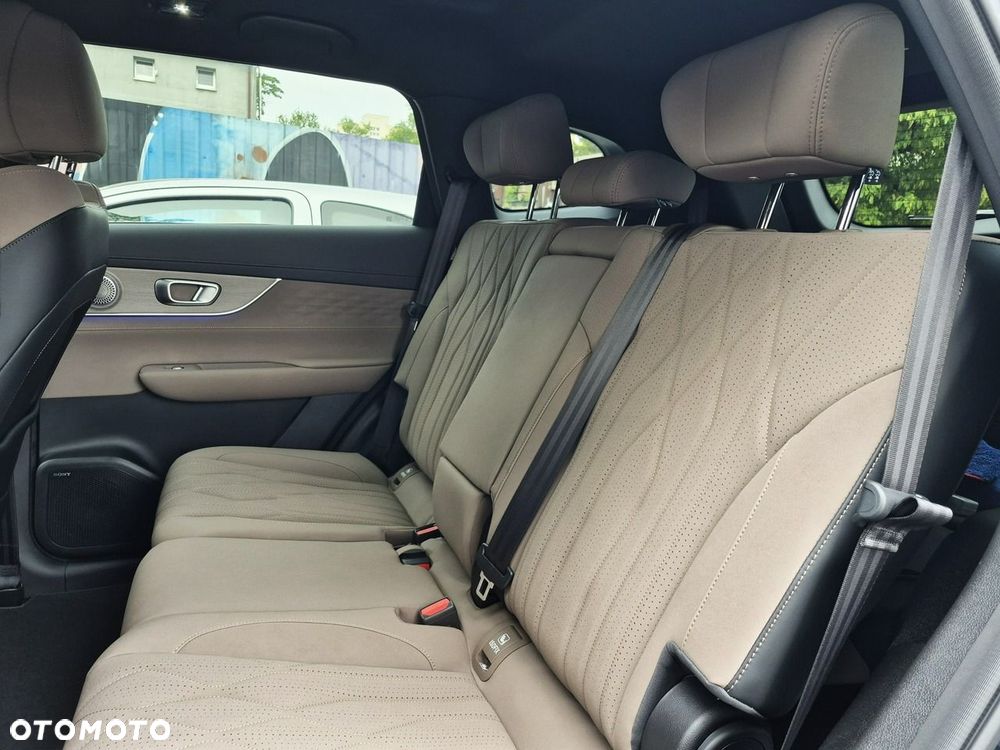Chery Tiggo 8 1.5 T-GDI Super Hybrid Prestige DCT - 29